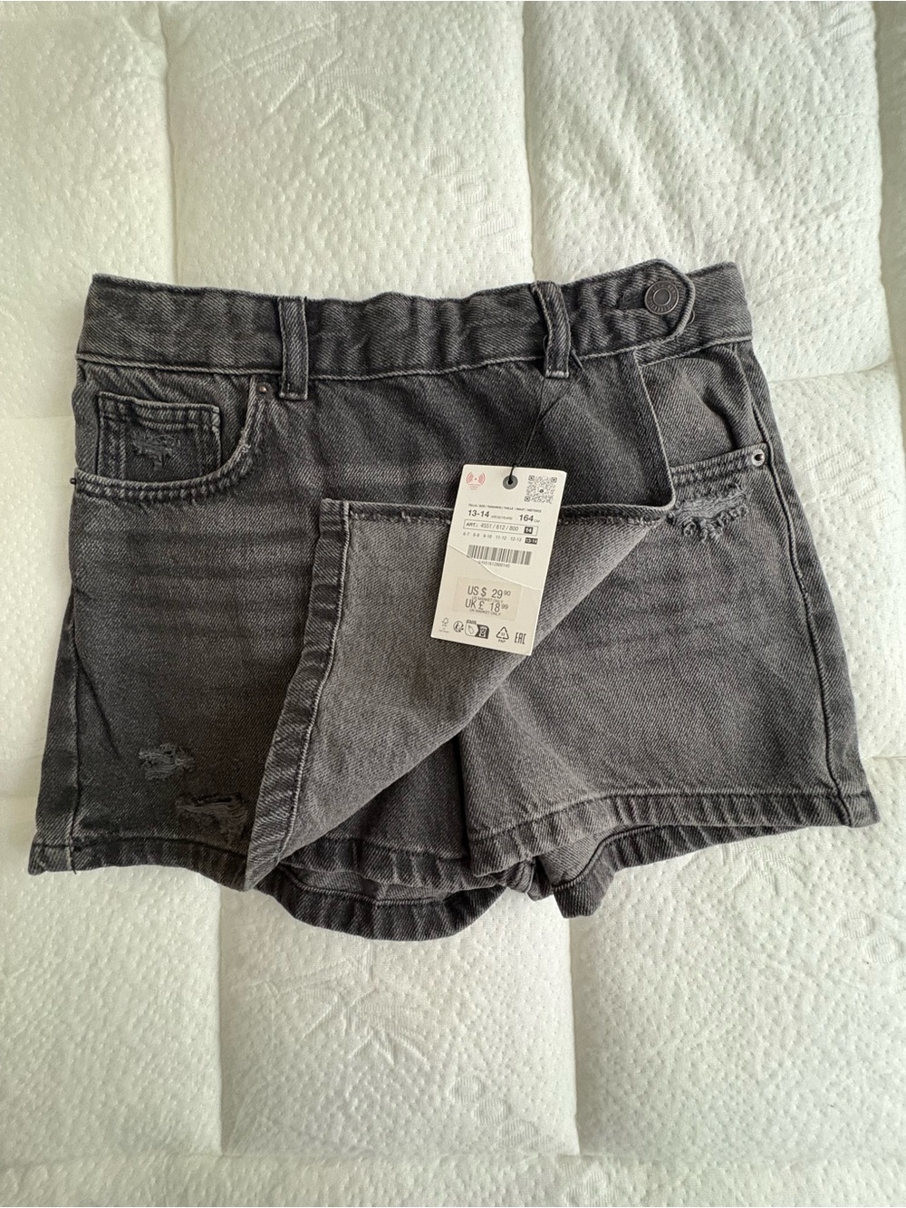 Zara girl’s High-Rise Washed Black Denim Skort